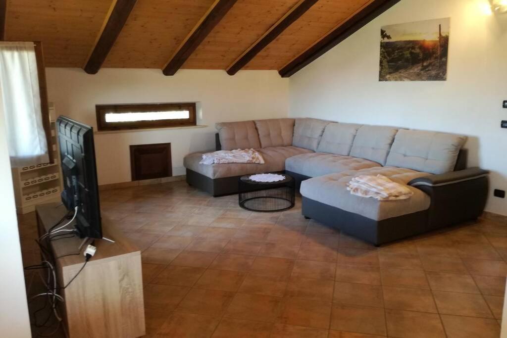 Casa Vacanze Liliana Priocca Exterior photo
